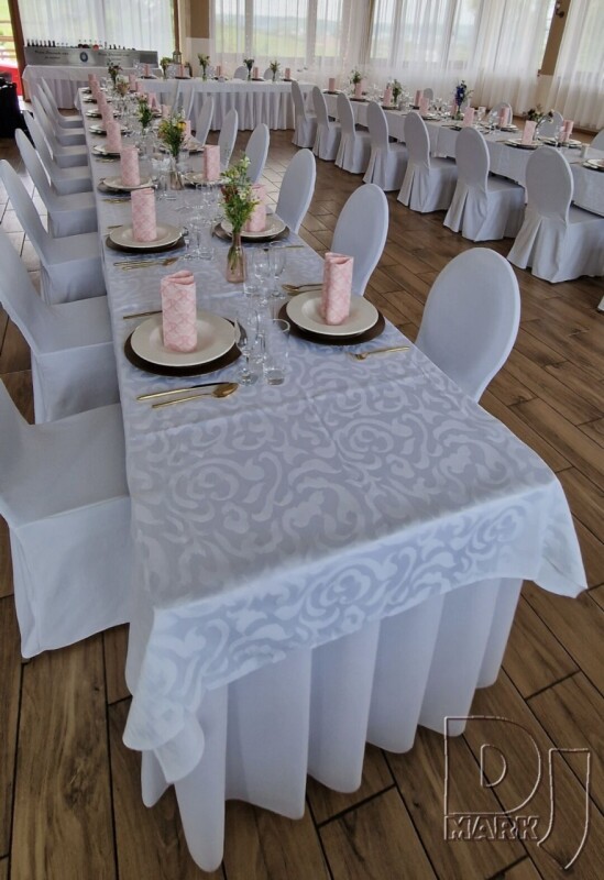 Oslava Hlohovec Reštaurácia JAŠTER - na oslave hral DJ MARK